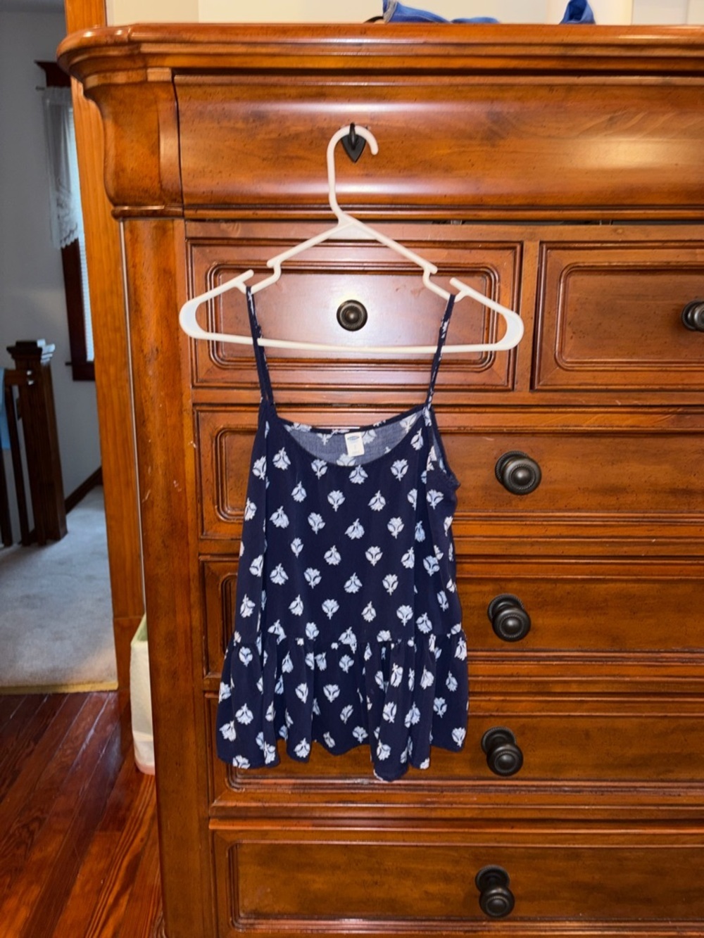 Old Navy Navy Blue Floral Peplum Cami Tank Top Size Small Flowy